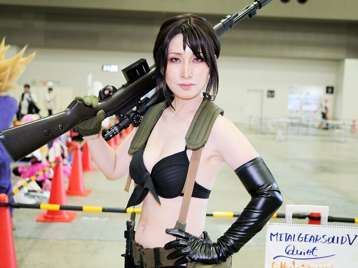 [照片/图片] 为了塑造充满力量感的体态，也进行了身体锻炼……《合金装备5》Quiet的角色扮演令人耳目一新！ 11