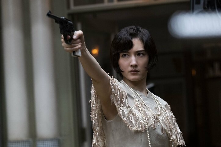 綾瀬はるかインタビュー 女優業は「ワクワクがなくなったら終わり」隙間時間はブルース・リーのアクション鑑賞