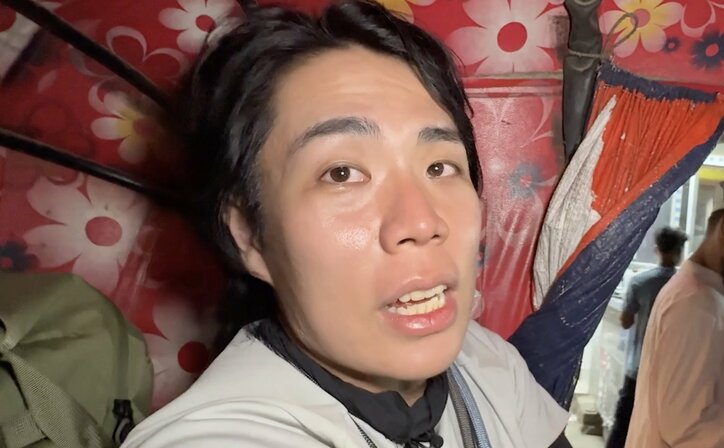 【写真・画像】「同級生にいじめられるのは確定」「自分がないんです」地元で有名な迷惑おばあちゃんの孫・令和ロマンくるま、特殊な家庭環境が影響した人格形成　1枚目