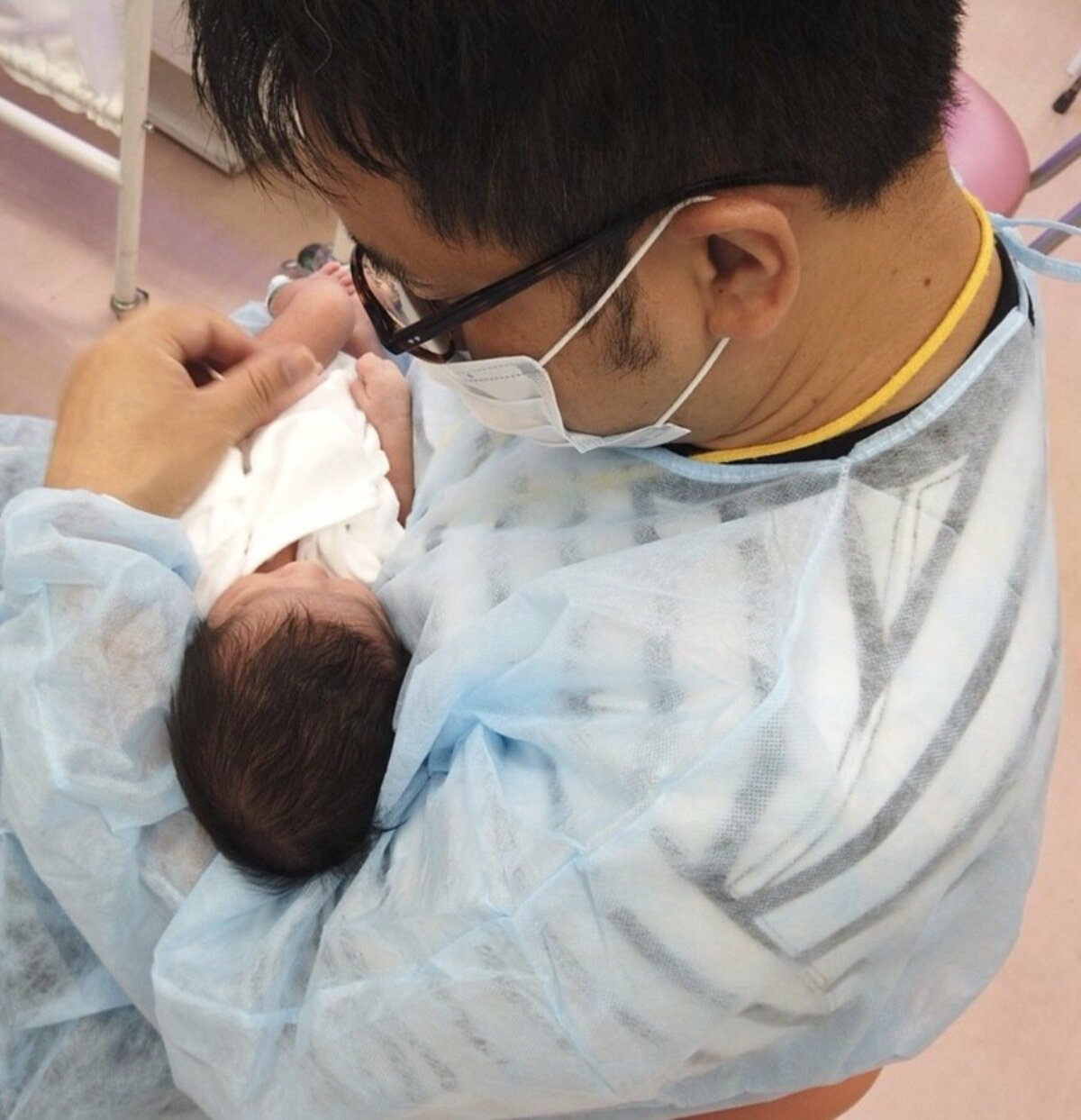 梅小鉢 高田紗千子 第1子の出産を報告 生まれて来てくれてありがとう 話題 Abema Times