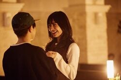 脱落したまゆが復活！SASUKEと涙で熱いハグ…メンバーたちも号泣『彼オオカミ』第11話