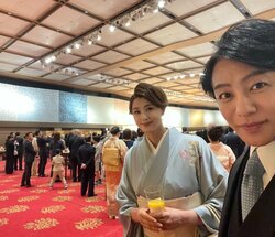 片岡愛之助、藤原紀香と“襲名を祝う会”に参加＆2ショット披露し反響「お二人の幸せが伝わってきます」「憧れの御夫婦です」