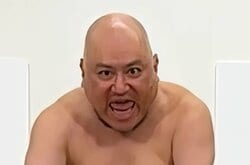 「人間ばなれしてる」ザコシ、脅威の高さの開脚ジャンプを披露し大喝采「芸術」「こんなんあり得るの？」