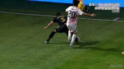 「足首ぐねってた」久保建英、相手DF転倒で巻き込まれ事故→座り込み「ロックされた感じ」ファンが心配した瞬間