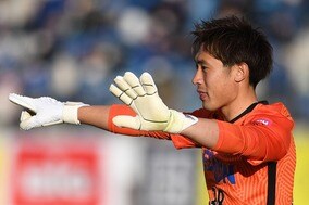 W杯で味わうことになる強豪国からのハイプレス　日本代表GK陣はその圧力に耐えられるか