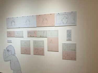 写真・画像】「藤野の部屋」や「京本家の廊下」を再現！膨大な原画が