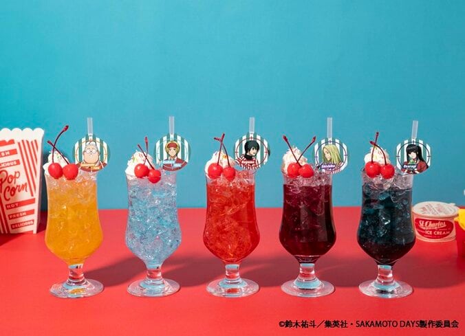 【写真・画像】“アメリカンダイナー”をコンセプトにしたレトロな雰囲気！アニメ『SAKAMOTO DAYS』のテーマカフェが東京・大阪で初開催決定！　10枚目