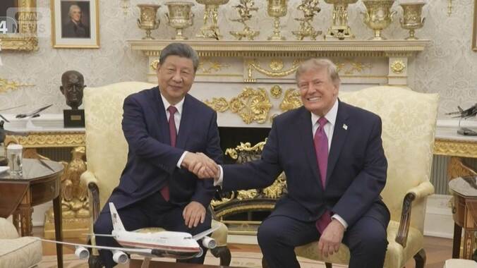 大統領専用ヘリを案内　米中首脳会談で異例厚遇　友好アピール　新たにパンダ2頭貸与 1枚目