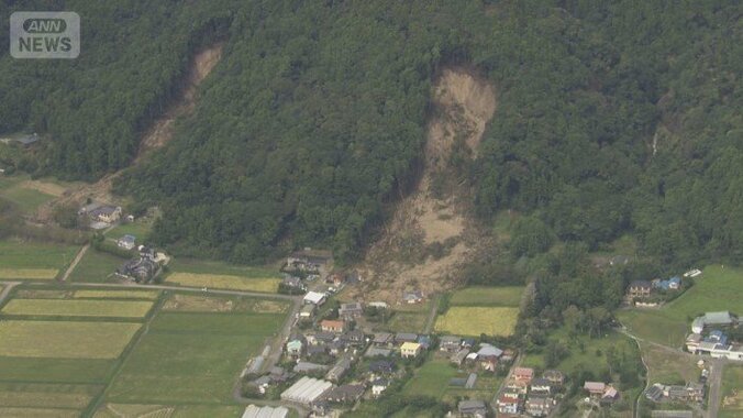 【空撮画像】千葉・鴨川市　複数の場所で土砂崩れ　多くの家屋に被害か　 7枚目
