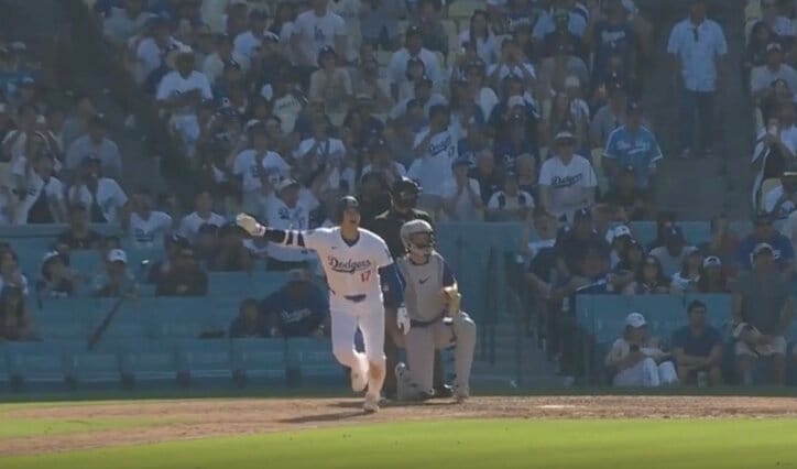 【写真・画像】何が起きた？ 大谷翔平、“想定外のハプニング”「どうした？」 “爆速”すぎてピンチ… 騒然「狙いすぎ」「速すぎる」　1枚目