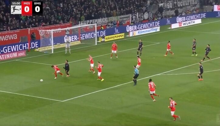 【写真・画像】なんで…！？ 鉄人・佐野海舟が「強すぎ」“強靭フィジカル”でボール奪取→一撃必殺スルーパス「マジで倒れない」「マジでW杯に必要」　1枚目