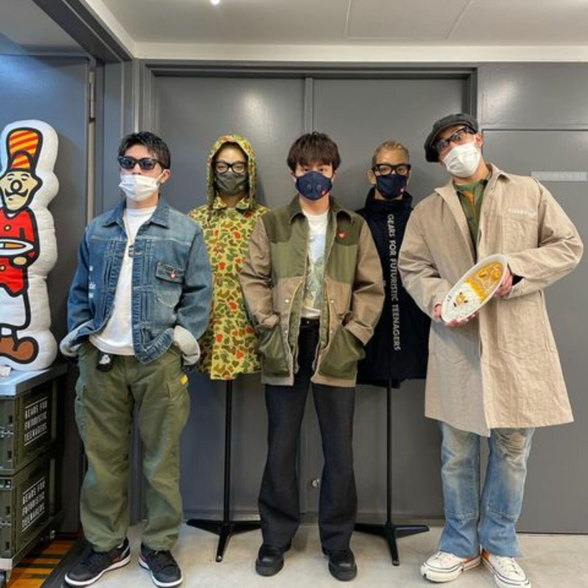 関口メンディー、白濱亜嵐＆佐野玲於との仁王立ちショット公開