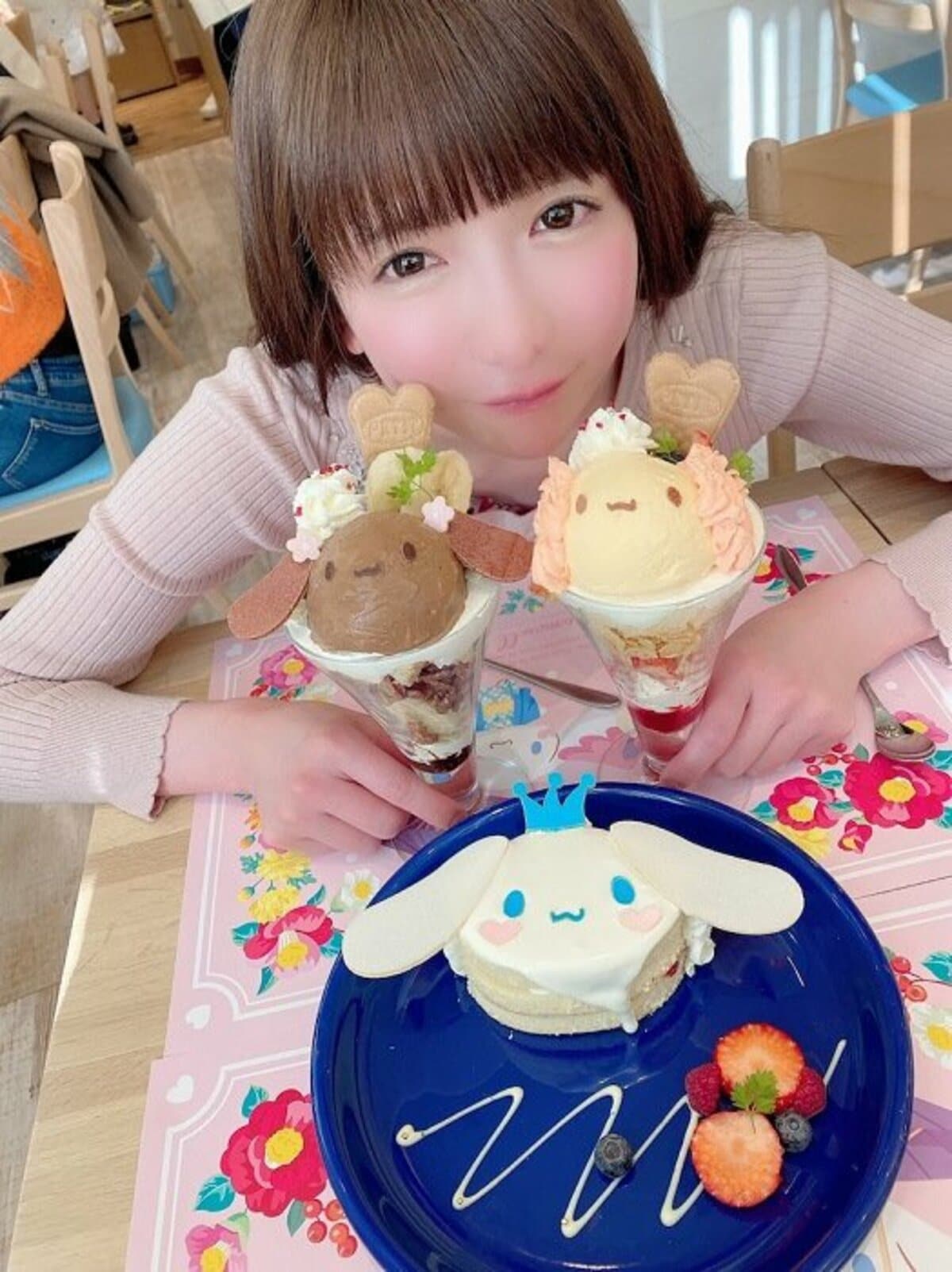 もえあず×シナモン シナモロール コラボ くいしんぼうぬいぐるみ