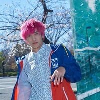 「全てがパーフェクト!!」「かっこよすぎてドキドキした」EXIT兼近、桜をバックに佇むイケメンショットに絶賛の声