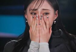 「着せられてる」「もっと研究するべき」美しすぎる現役高校生モデル、先輩モデルの厳しい言葉に涙