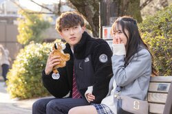 西野未姫のイケメン弟、女子高生2人からの積極アピールに混乱「誰が1番とかないので、もうわかんないです」『恋ステ 2023春～Sweet Orange Memory～』#5