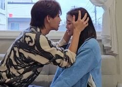 「初めてじゃない？チュー」橋本環奈似JKグラドルに日本一のイケメン大学生が不意打ちキス『オオカミくん』10話