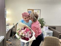  デヴィ夫人、ライブ終了後の手越祐也から贈られたもの「彼の優しさに触れて感激しました」 