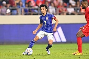 金田喜稔がカナダ戦を斬る！「柴崎の“らしさ”が久々に光った一戦。前線からのプレスが見られなかったのが理解できない」
