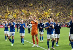 吉田麻也が体感した「レベルが違う」ダービー　失点には悔い「一個が命取り…だから来た意味がある」