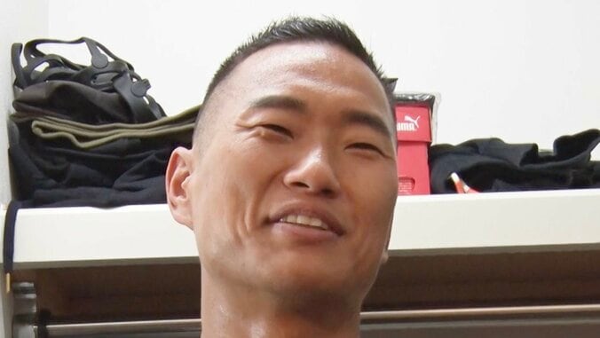 【写真・画像】鄭大世、夢のため“原点”の川崎Fユニフォームを売却 ノブコブ吉村「もっとつくかと」　1枚目