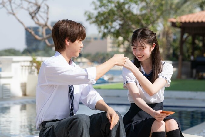 スタイル抜群の美人JK、ほぼ両思いの男子に「告白には行けない」