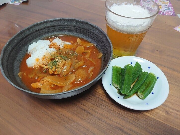  山田花子、夫が作った夕食を公開「胃とお財布に優しい」 