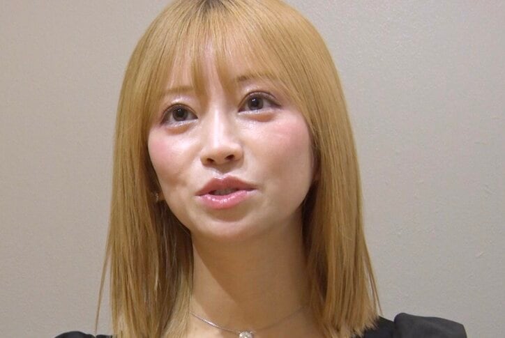 【写真・画像】2歳の時に祖母の元で暮らすように…愛沢えみり、生い立ちを赤裸々に告白「家族と誰とも連絡取らずに東京行った」　1枚目