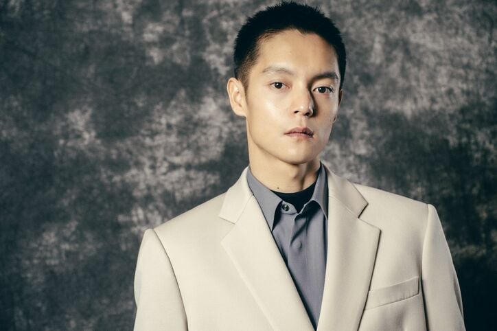 窪田正孝、デビュー15年で気づいた“初心”「ある意味で今が人生の原点」結婚がターニングポイントに 主演映画『決戦は日曜日』インタビュー