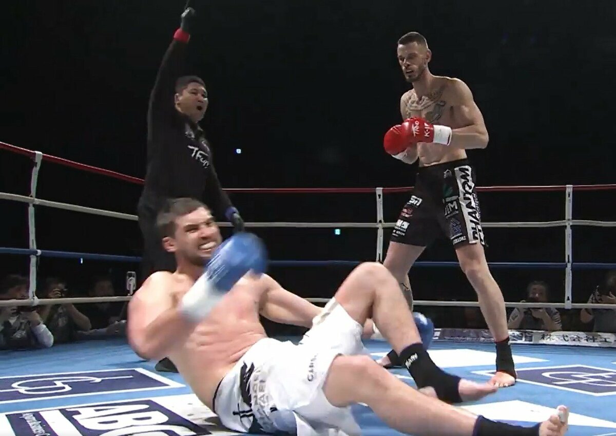カーフ一発か！」196cm巨体が“一撃”で崩れ落ちる衝撃KO 魔裟斗「うわぁ