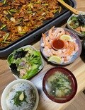 北斗晶『コストコ』品で作った夕食を公開「豪華で美味しそう」「すごい量」の声 