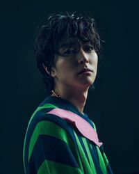 「めちゃ、かっこいい」「美でございます…」稲葉友、雰囲気漂う流し目ショットにファン歓喜