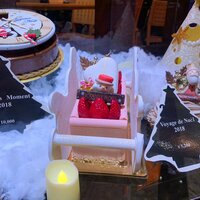 小林麻耶『クリスマスケーキ』