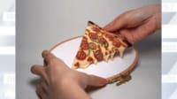 【映像】糸だけで作られた立体的なピザ