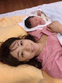 第1子出産の本田朋子アナ、夫・五十嵐圭に感謝「立ち会ってサポートしてくれて」