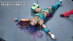 日本人美女スーパースター、米マットで"半失神"の衝撃被弾 「バカヤロー」怒りの反撃から“大逆転”勝利