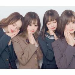 『恋ステ 2021春Tokyo』すみれ、女子メンバーでのプリクラ画像を公開 ファンからは「4人とも可愛い」「今回の恋ステメンバー最強すぎます」の声