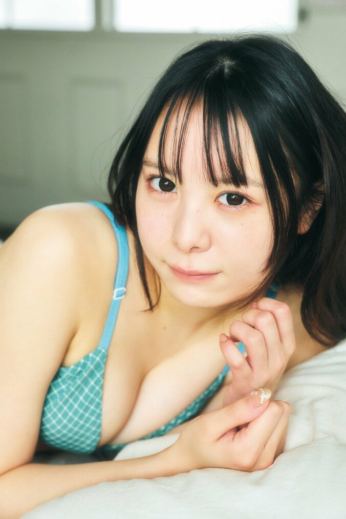 浜辺ゆりな（C）光文社／週刊FLASH 写真◎高橋慶佑