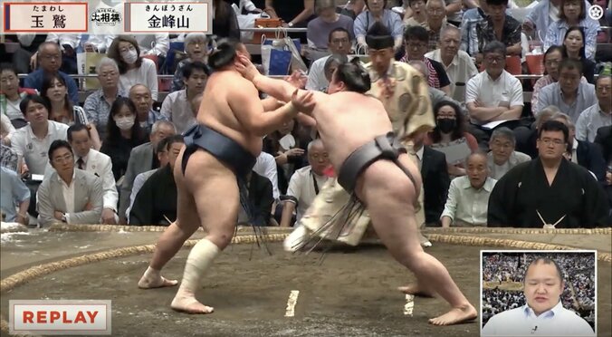 41歳・玉鷲が「尋常じゃない」 劣勢から一気の逆襲劇を大山親方も絶賛「ここでダメかなと」流れを変えた“押し返し”…館内歓声やまず 3枚目