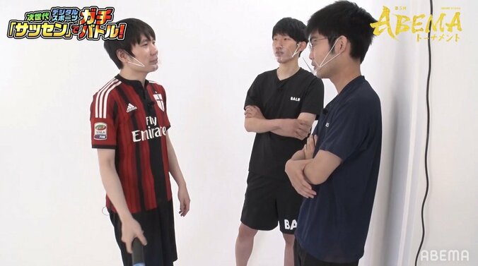 チーム天彦、次世代スポーツ「サッセン」に挑戦！佐藤天彦九段の華麗なるジャンピングアタックにファン「いい飛び込みだ～」／将棋・ABEMAトーナメント 3枚目