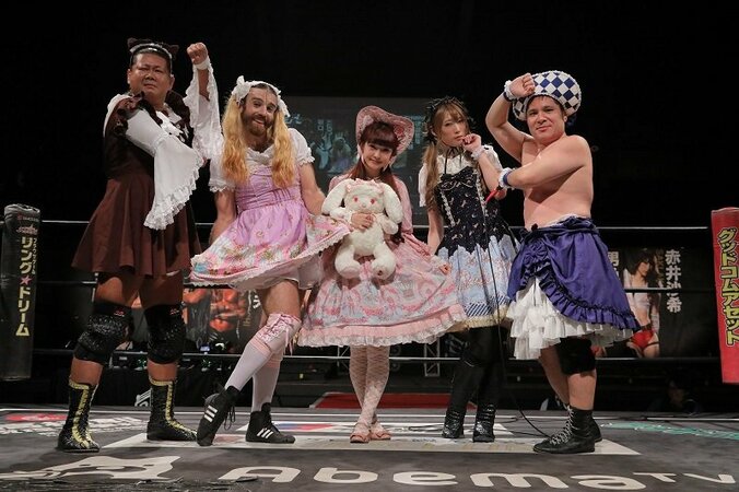「ゴシック・アンド・ロリータ・タッグデスマッチ」とは一体！？DDTマットで異色すぎる融合 1枚目