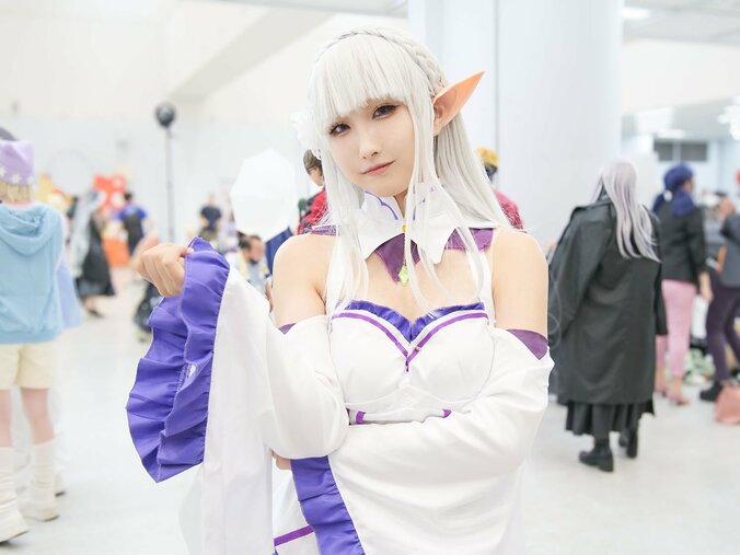 【写真・画像】『Re:ゼロから始める異世界生活』エミリアコスプレ画像 2枚目