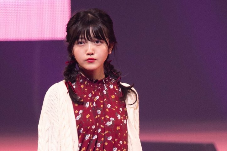 乃木坂46久保史緒里『華のSeventeen』イベントに2年連続出演、ランウェイ笑顔で闊歩