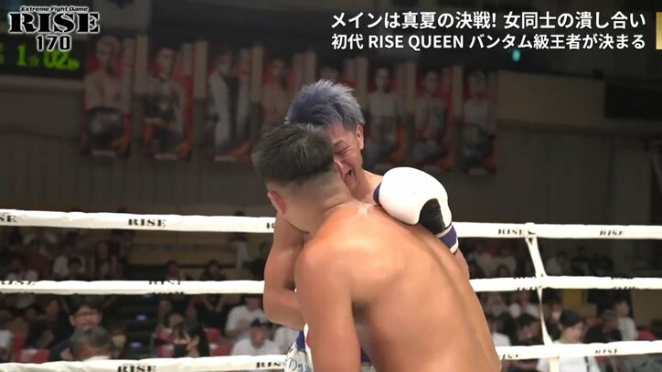 「ゆっくり倒れた…」タオル投入の衝撃KOに戦慄 「そのまま崩れ落ちた！」実況絶叫 