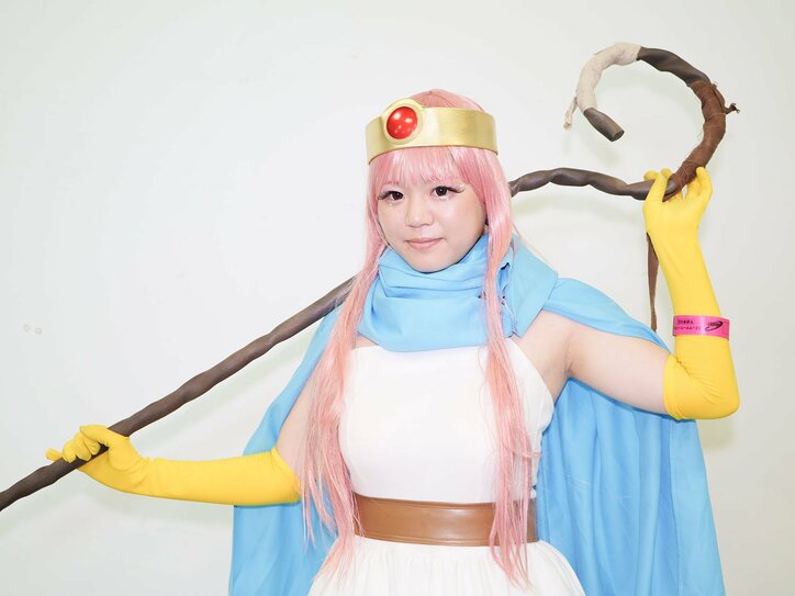 [照片/图片] “我很喜欢《勇者斗恶龙》，想和大家聊聊” 女贤者的角色扮演者，选择“粉色”的理由是什么？ 7