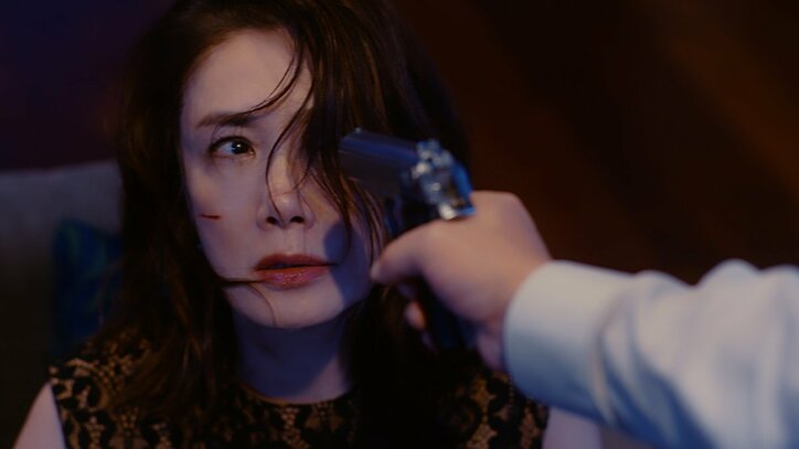 【写真・画像】ママ活の成れの果て 美魔女の怒りを買い軟禁されるも…成宮寛貴演じる殺人鬼の凶暴性に驚愕　3枚目