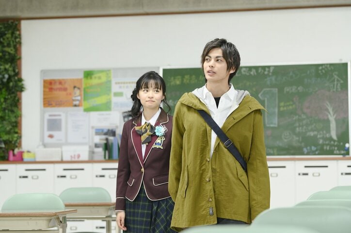 夜の卒業式でキスの予感！『ブラックシンデレラ』スピンオフ後編で意外な事実も