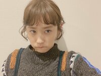 高橋愛『前髪』