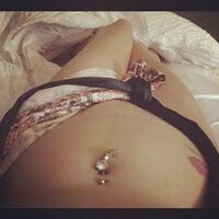 加藤紗里、妊娠中のお腹を公開「ちゃーんとすくすく育ってます」