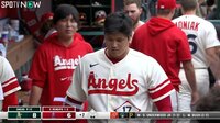【映像】感慨深そうに大谷の背中を見つめる水原通訳